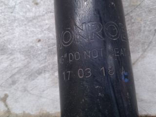 bontott SUZUKI BALENO Bal hátsó Lengéscsillapító