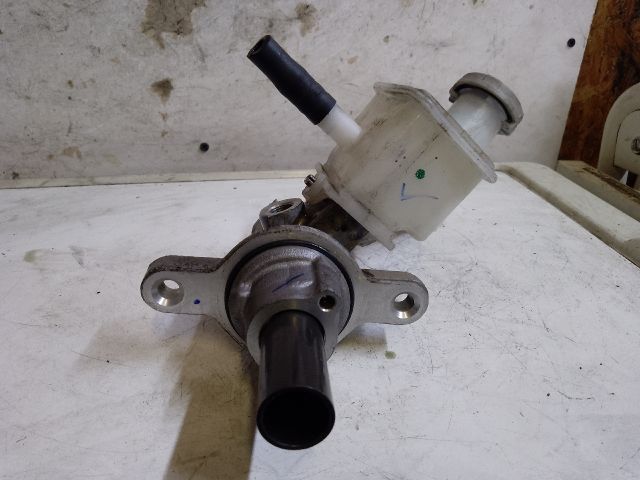 bontott SUZUKI BALENO Főfékhenger