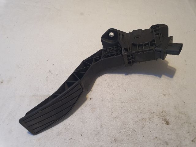 bontott SUZUKI BALENO Gázpedál (Elektromos)