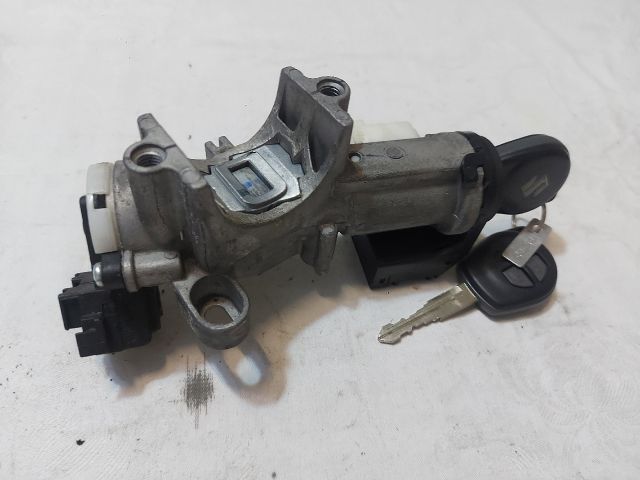 bontott SUZUKI BALENO Gyújtáskapcsoló Házzal