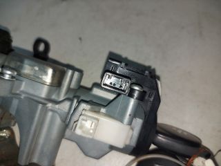 bontott SUZUKI BALENO Gyújtáskapcsoló Házzal