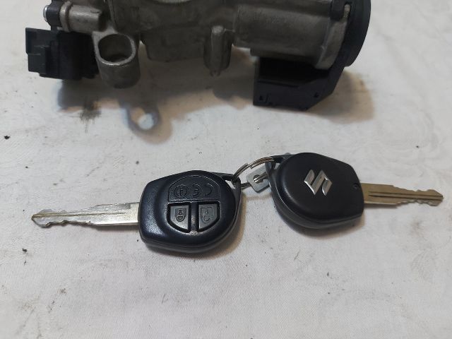 bontott SUZUKI BALENO Gyújtáskapcsoló Házzal