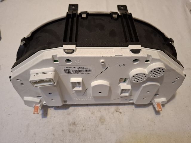 bontott SUZUKI BALENO Kilométeróra