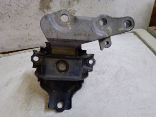 bontott SUZUKI BALENO Motor Tartó Bak Bal