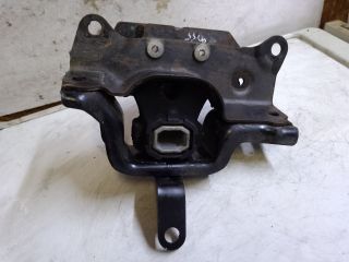 bontott SUZUKI BALENO Motor Tartó Bak Jobb