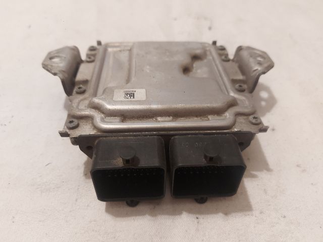 bontott SUZUKI BALENO Motorvezérlő