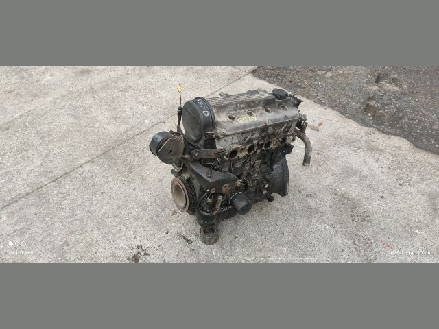 bontott SUZUKI BALENO Motor (Fűzött blokk hengerfejjel)