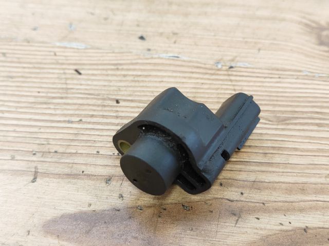 bontott SUZUKI BALENO Főtengely Fordulatszám Jeladó