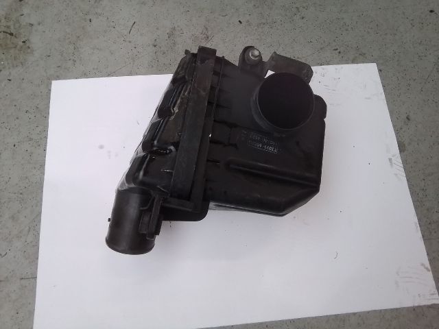 bontott SUZUKI BALENO Légszűrő Ház