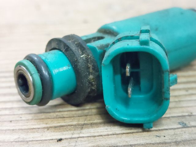 bontott SUZUKI BALENO Porlasztó (1 db)