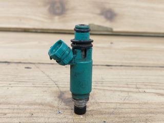 bontott SUZUKI BALENO Porlasztó (1 db)