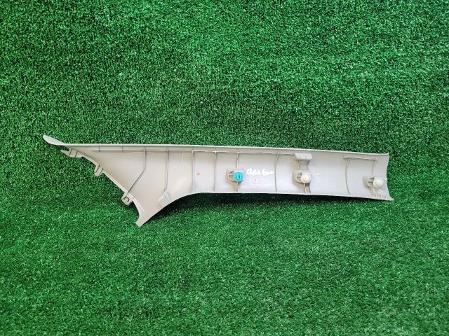 bontott SUZUKI BALENO Bal A Oszlop Burkolat