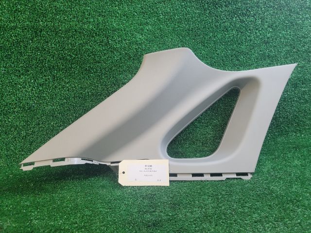 bontott SUZUKI BALENO Bal C Oszlop Burkolat