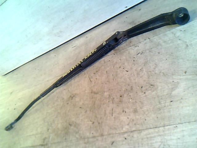 bontott SUZUKI BALENO Bal első Ablaktörlő Kar