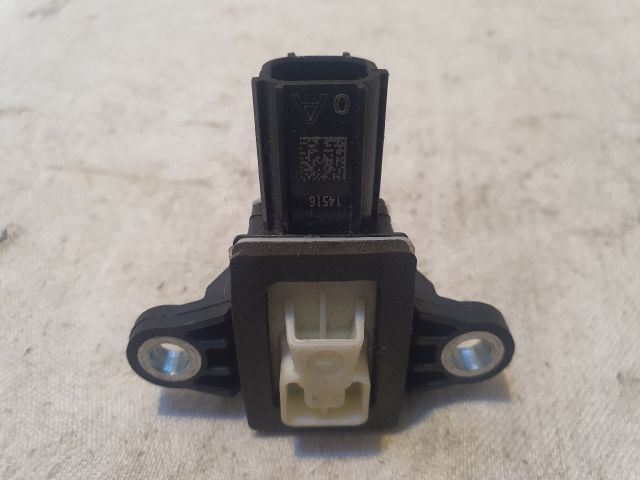 bontott SUZUKI BALENO Bal első Oldal Ütközés Érzékelő