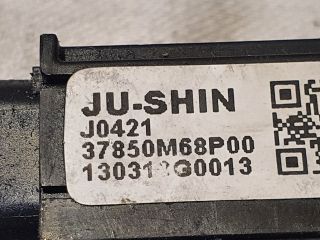 bontott SUZUKI BALENO Bal első Ülésfűtés Kapcsoló