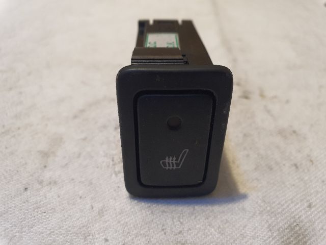 bontott SUZUKI BALENO Bal első Ülésfűtés Kapcsoló