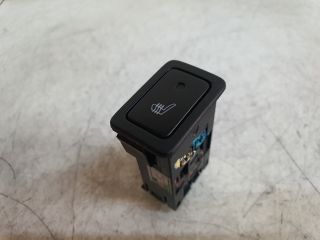 bontott SUZUKI BALENO Bal első Ülésfűtés Kapcsoló