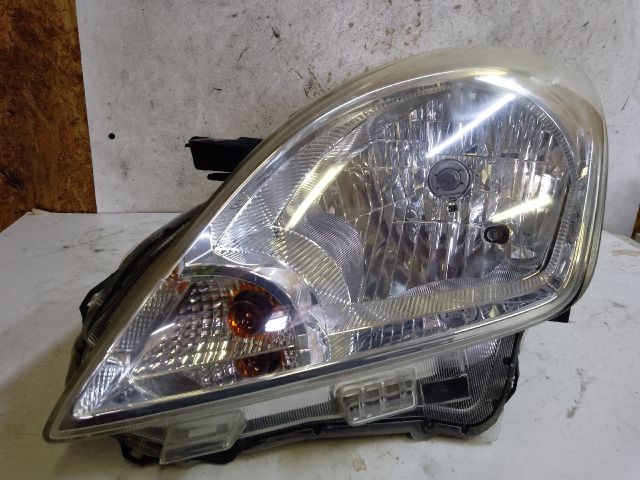 bontott SUZUKI BALENO Bal Fényszóró