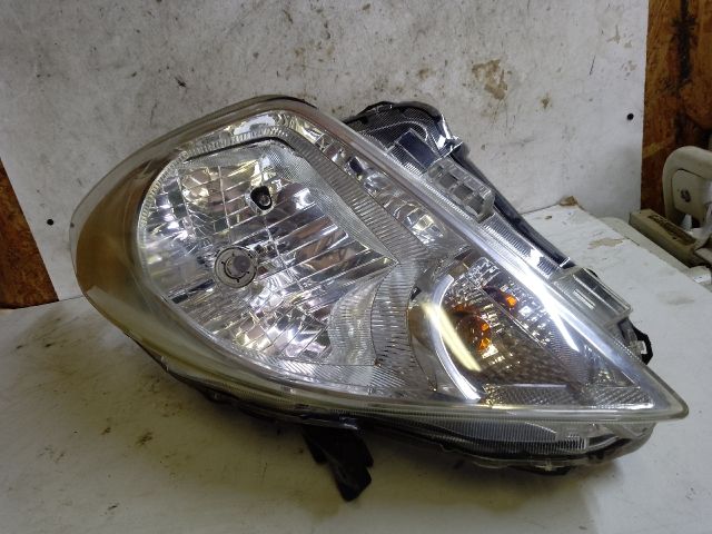 bontott SUZUKI BALENO Bal Fényszóró