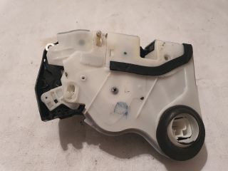 bontott SUZUKI BALENO Bal hátsó Ajtózár