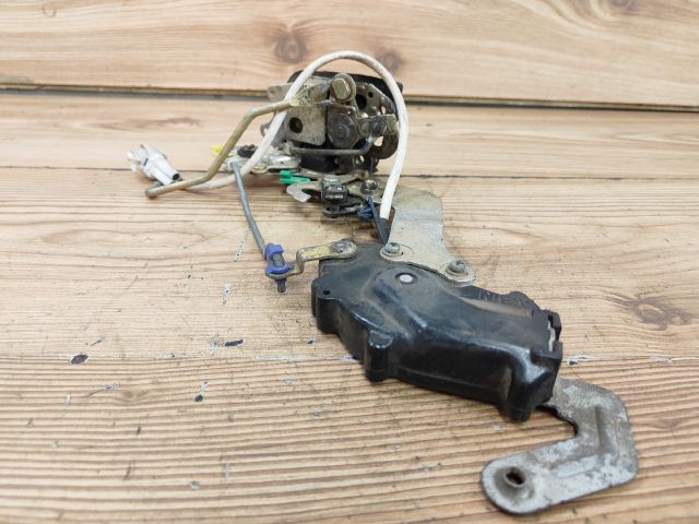 bontott SUZUKI BALENO Bal hátsó Ajtózár