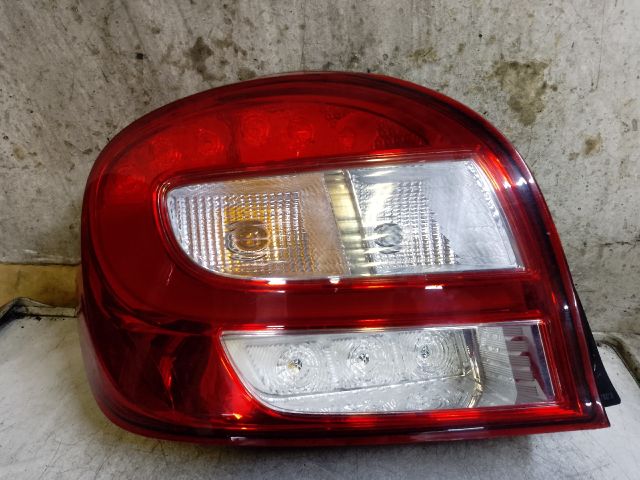 bontott SUZUKI BALENO Bal Hátsó Lámpa