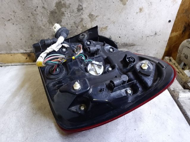 bontott SUZUKI BALENO Bal Hátsó Lámpa