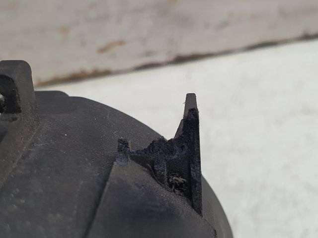 bontott SUZUKI BALENO Bal Ködfényszóró