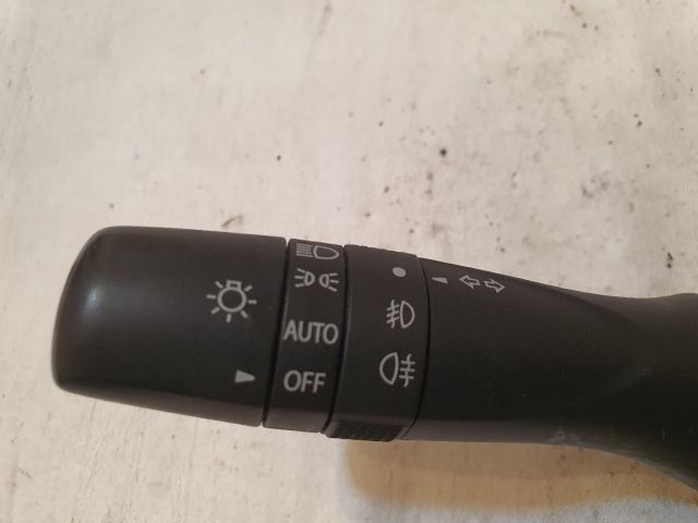 bontott SUZUKI BALENO Bal Kormánykapcsoló Irányjelző