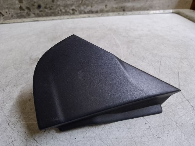 bontott SUZUKI BALENO Bal Visszapillantó Tükör Előtti Burkolat