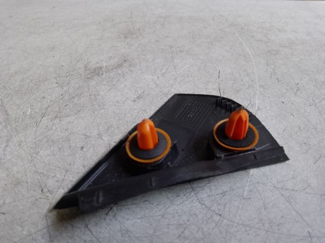 bontott SUZUKI BALENO Bal Visszapillantó Tükör Előtti Burkolat