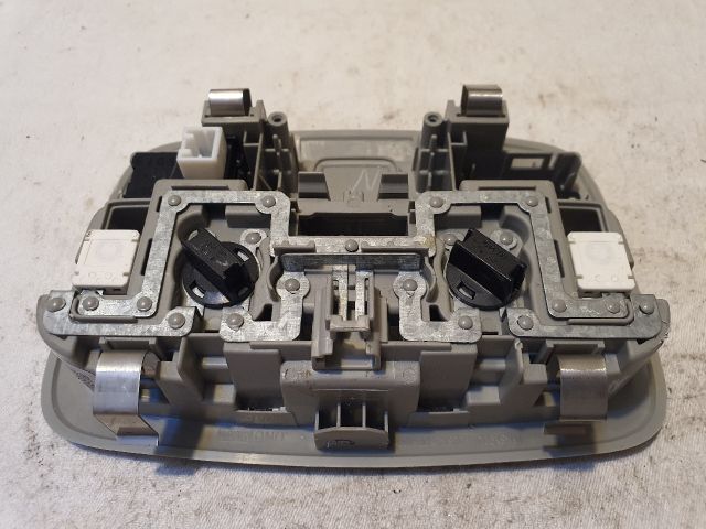 bontott SUZUKI BALENO Beltér Világítás Első