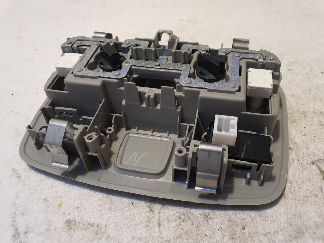 bontott SUZUKI BALENO Beltér Világítás Első