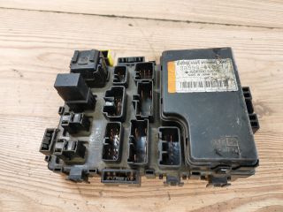 bontott SUZUKI BALENO Biztosítéktábla Utastér