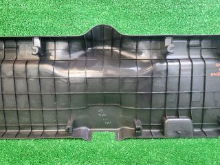 bontott SUZUKI BALENO Csomagtérajtó Kárpit