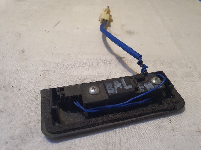 bontott SUZUKI BALENO Csomagtérajtó Kilincs