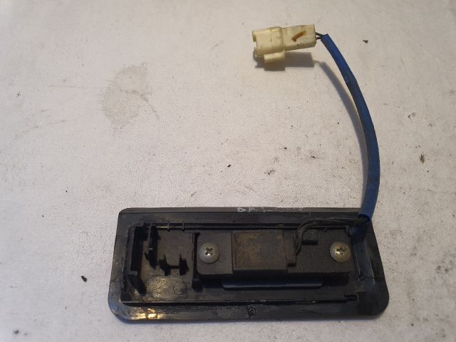 bontott SUZUKI BALENO Csomagtérajtó Kilincs