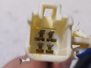 bontott SUZUKI BALENO Csomagtérajtó Kilincs