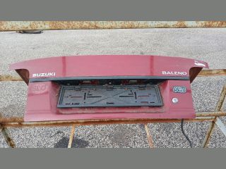 bontott SUZUKI BALENO Csomagtérajtó (Részeivel)
