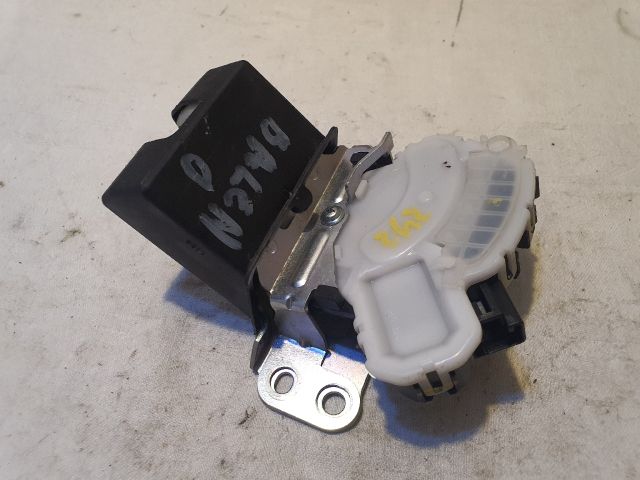 bontott SUZUKI BALENO Csomagtérajtó Zárszerkezet