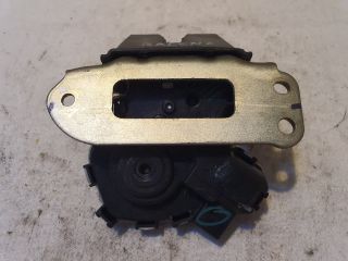 bontott SUZUKI BALENO Csomagtérajtó Zárszerkezet