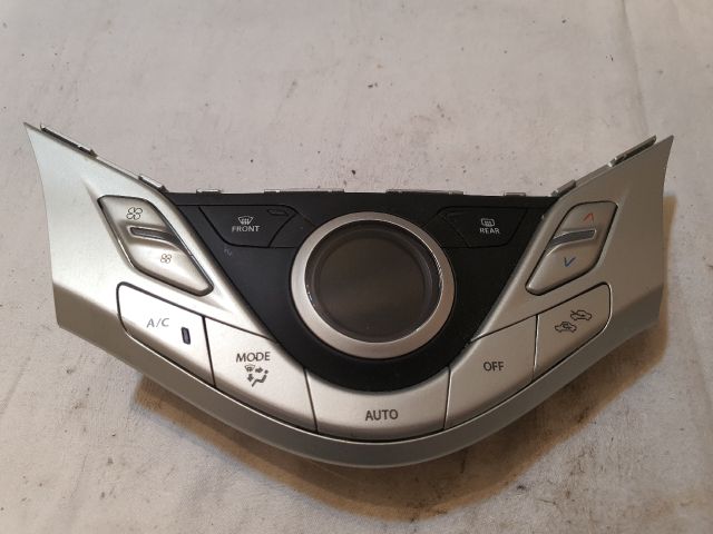 bontott SUZUKI BALENO Fűtéskapcsoló (digit klímás)