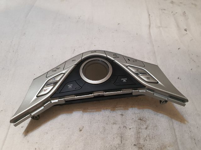 bontott SUZUKI BALENO Fűtéskapcsoló (digit klímás)