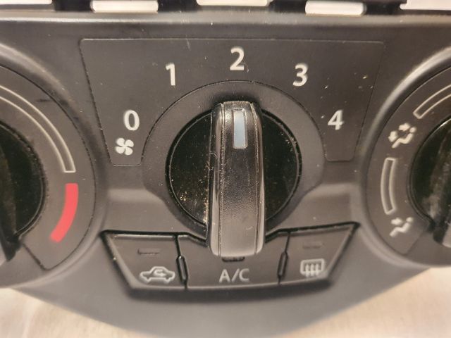 bontott SUZUKI BALENO Fűtéskapcsoló (manuális klímás)