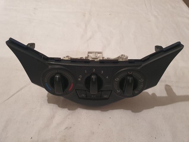 bontott SUZUKI BALENO Fűtéskapcsoló (manuális klímás)