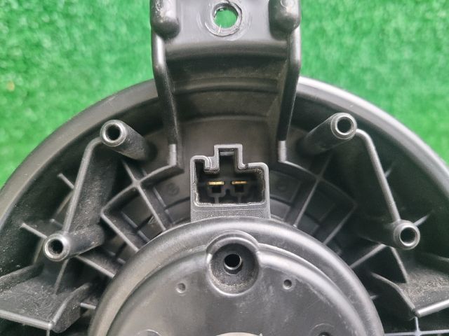 bontott SUZUKI BALENO Fűtőmotor (Klímás)