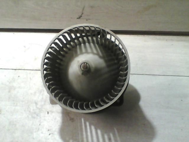 bontott SUZUKI BALENO Fűtőmotor (Nem klímás)