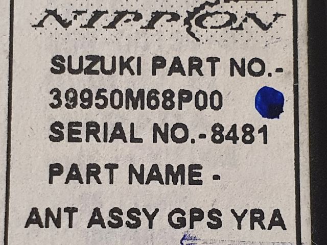 bontott SUZUKI BALENO GPS Antenna