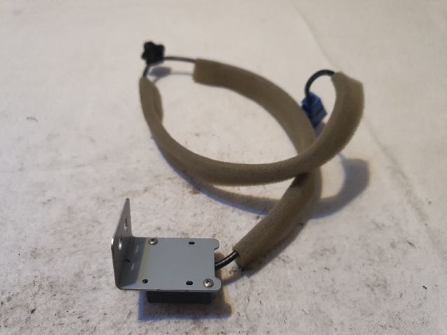 bontott SUZUKI BALENO GPS Antenna